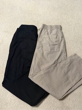UNIQLO Stretch Easy Ankle Pants - Black and Beige